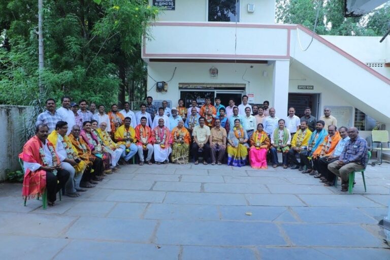 రాష్ట్ర భాషోపాధ్యాయ సంస్థ ఆధ్వర్యంలో ఉపాధ్యాయులకు సత్కారాలు